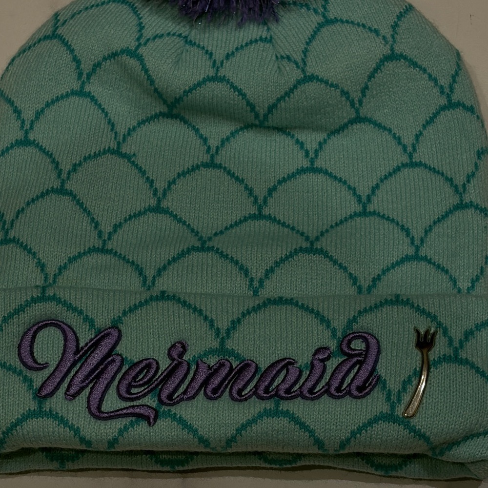 Disney Parks Little Mermaid Ariel Dinglehopper Pom Adult Beanie Knit Cap Hat NEW - Picture 6 of 11